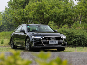 2018款55TFSI quattro 尊贵型 整体外观