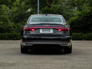 201855TFSI quattro F (x)(ji)^