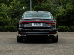 201855TFSI quattro F (x)(ji)^