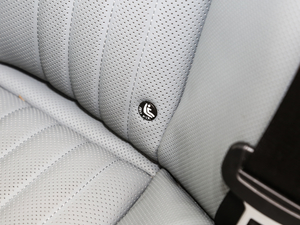 201855TFSI quattro F g