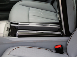 201855TFSI quattro F g