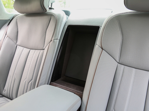 201855TFSI quattro F g