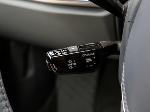 201855TFSI quattro F п؅^