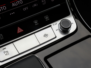 201855TFSI quattro F п؅^