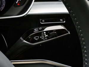 201855TFSI quattro F п؅^