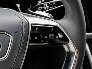 201855TFSI quattro F п؅^(q)