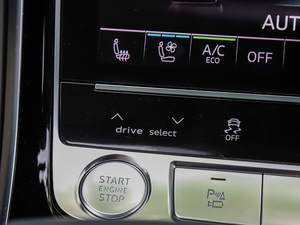 201855TFSI quattro F п؅^