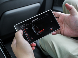 201855TFSI quattro F п؅^