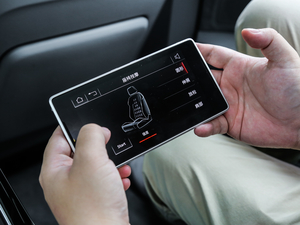 201855TFSI quattro F п؅^