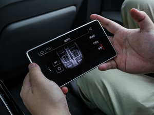 201855TFSI quattro F п؅^