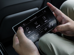 201855TFSI quattro F п؅^