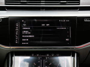 201855TFSI quattro F п؅^