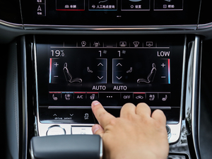 201855TFSI quattro F п؅^(q)