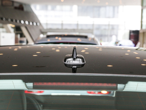 201855TFSI quattro A ^