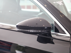 201855TFSI quattro A ^