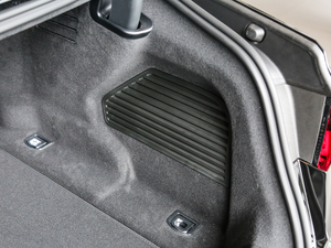 2018款55TFSI quattro 豪华型 空间座椅