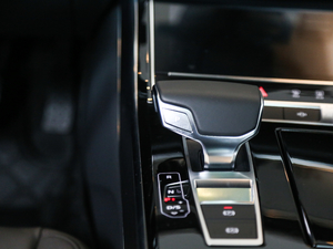 201855TFSI quattro A п؅^