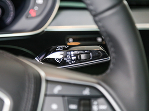 201855TFSI quattro A п؅^