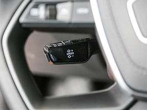 201855TFSI quattro A п؅^