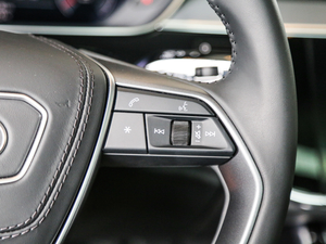 201855TFSI quattro A п؅^