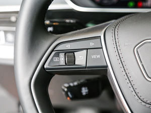 201855TFSI quattro A п؅^