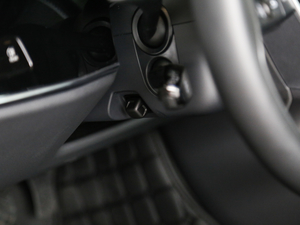 2018款55TFSI quattro 豪华型 中控区