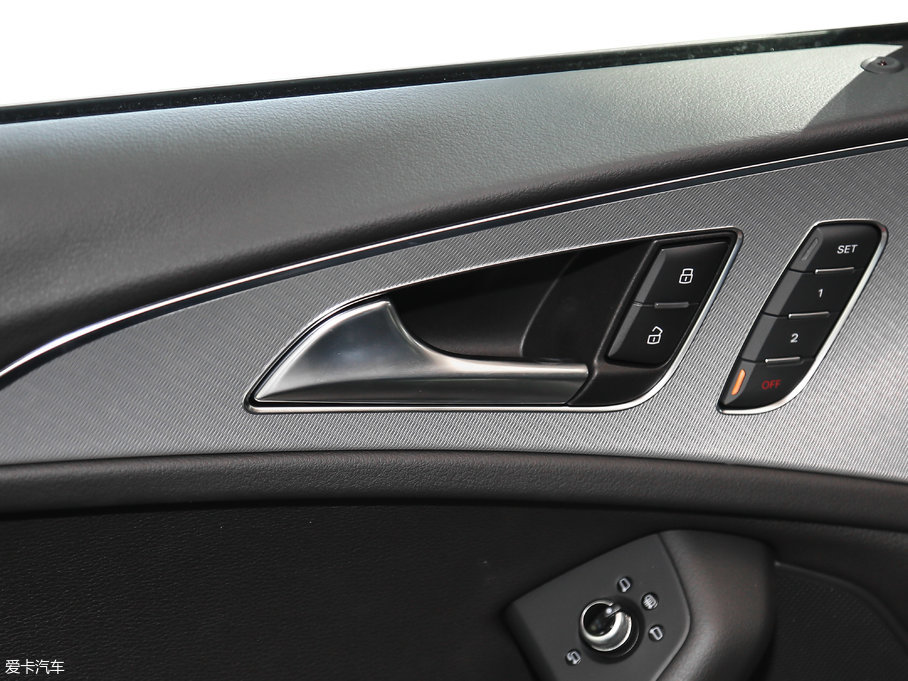 2018��W��A6 ���а� quattro