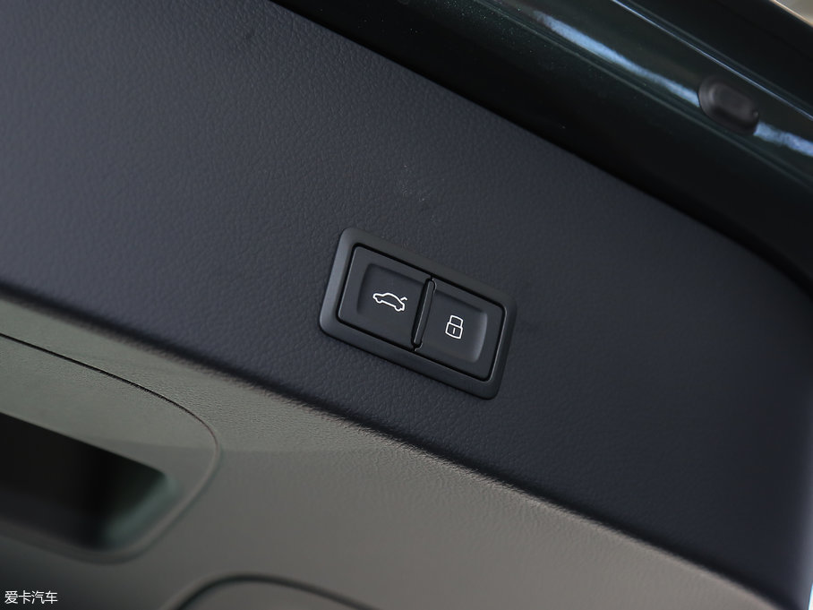 2018��?yu��n)W��A6 ���а� quattro