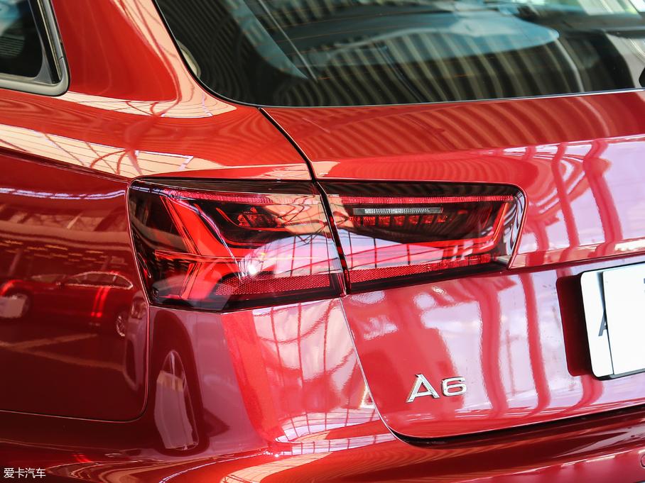 2018?yun)WA6 а quattro