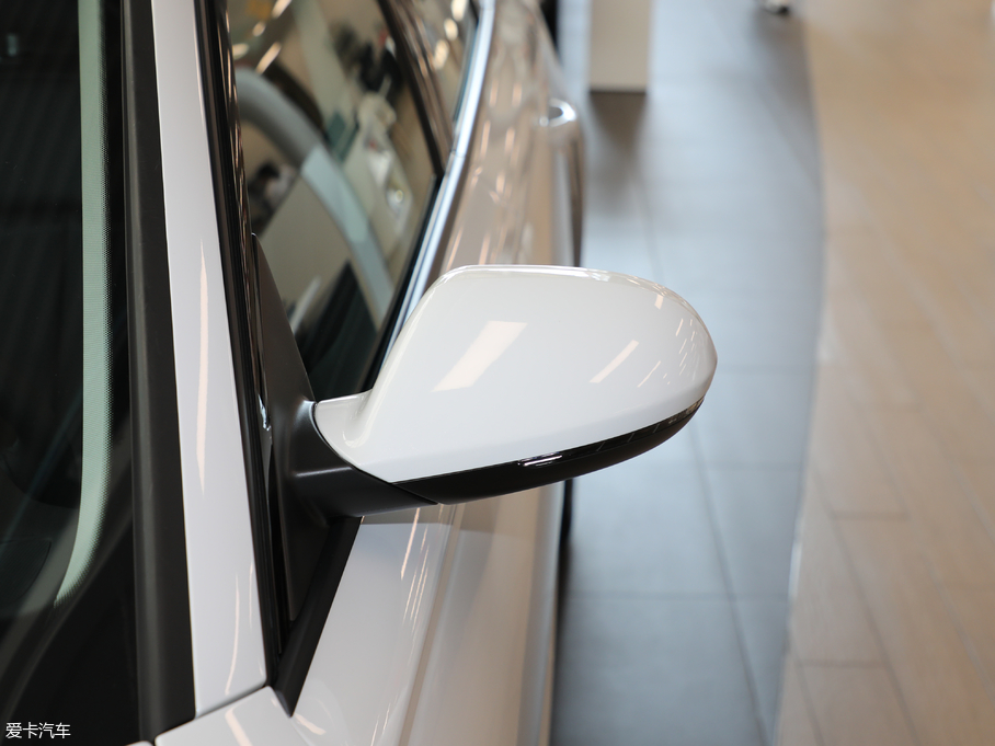 2018��W��A6 ���а� quattro