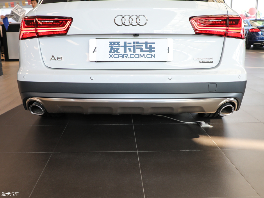 2018��W��A6 ���а� quattro