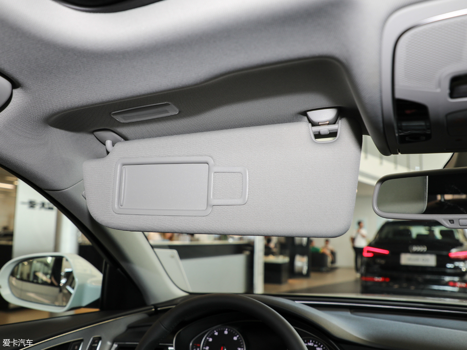 2018��?yu��n)W��A6 ���а� quattro