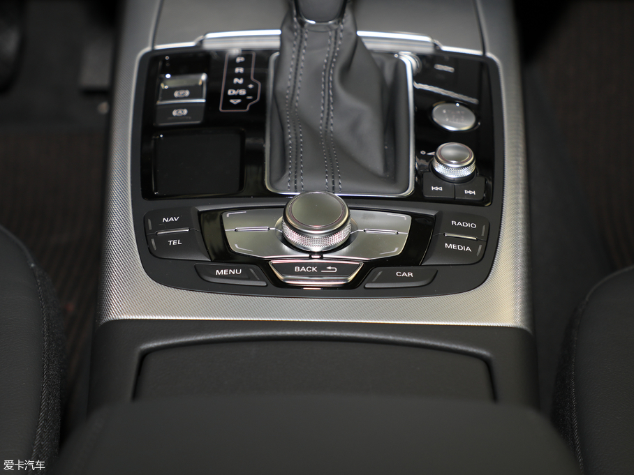 2018��W��A6 ���а� quattro