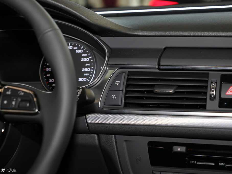 2018��W��A6 ���а� quattro