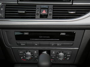 2018quattro п؅^(q)