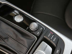 2018quattro п؅^(q)