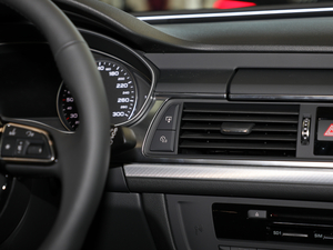 2018quattro п؅^(q)