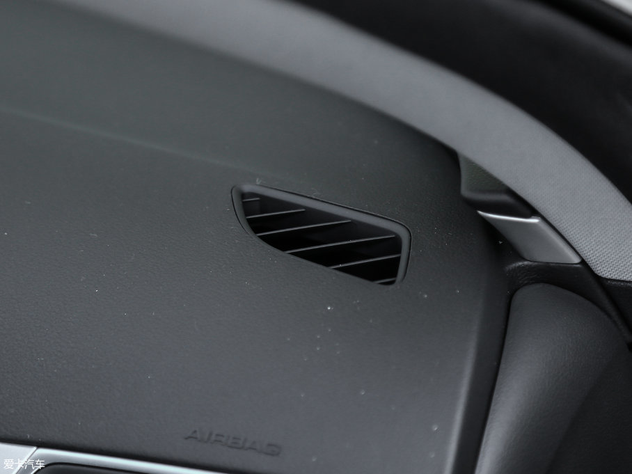 2018WA7 40 TFSI quattro g