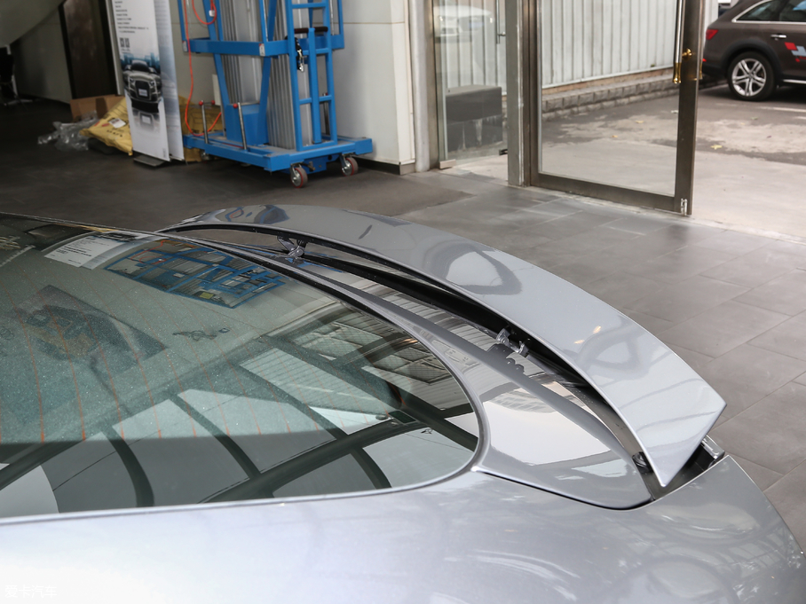 2018��W��A7 40 TFSI quattro ���g��