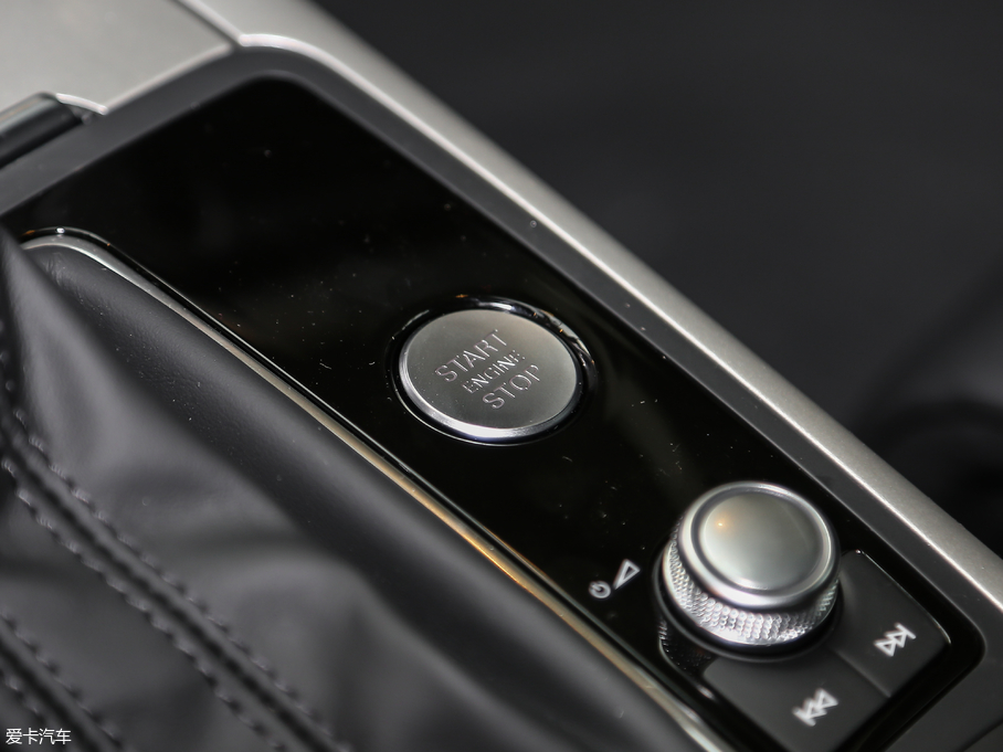 2018WA7 40 TFSI quattro g