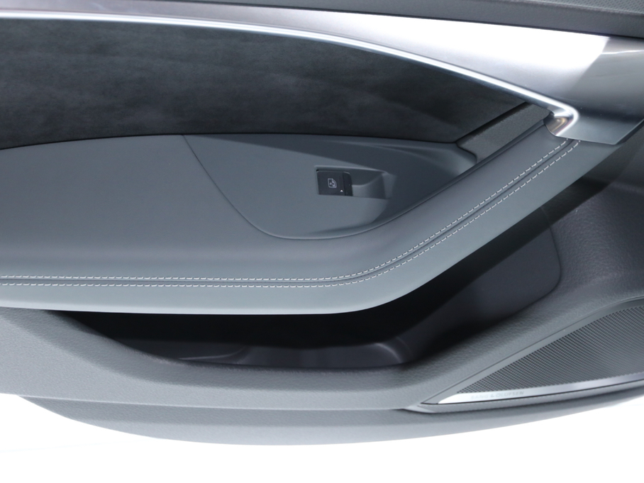 2019WA7 55 TFSI quattro Ӹ