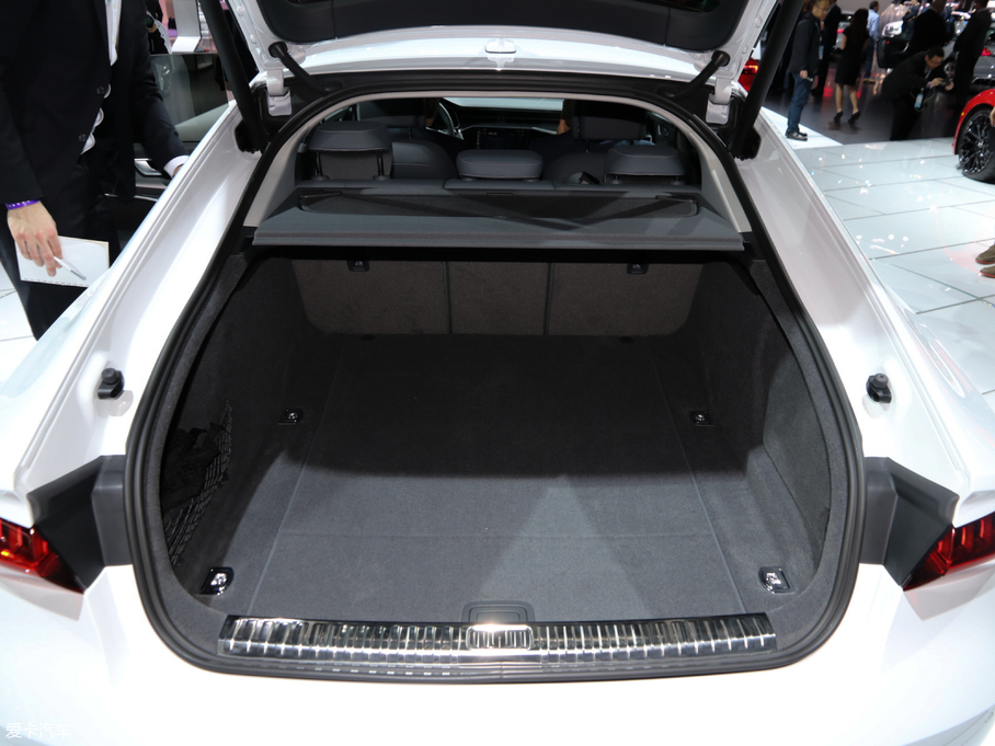 2019WA7 55 TFSI quattro Ӹ