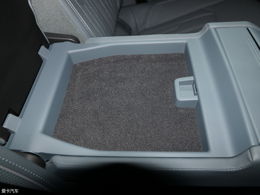 2019WA7 55 TFSI quattro Ӹ