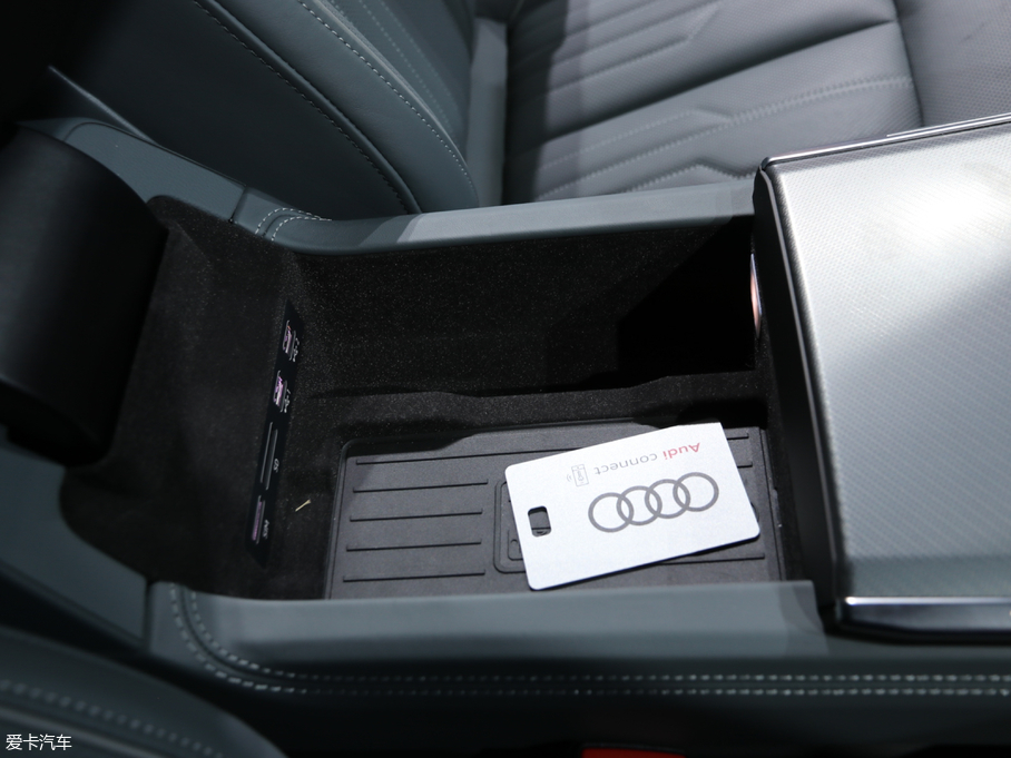 2019?yun)WA7 55 TFSI quattro (dng)