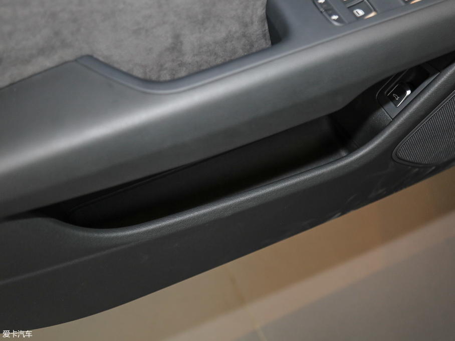 2018WA7 50 TFSI quattro Ӹ