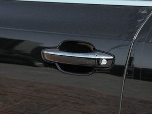 201840 TFSI quattro g {T