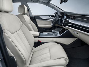 201955 TFSI quattro Ӹ g