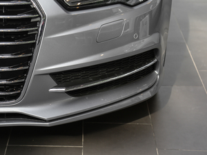 2018款40 TFSI quattro 技术型 前雾灯