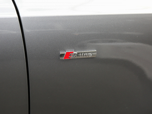 201840 TFSI quattro g ^