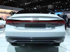 201955 TFSI quattro Ӹ ^